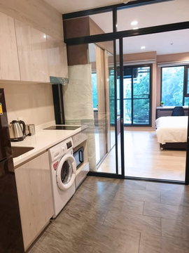 AA708070 | 1 Bed | 1 Bath | Phloen Chit BTS | 29sqm | THB 21,000/mo | Fl.5 — LIFE ONE WIRELESS Bangkok