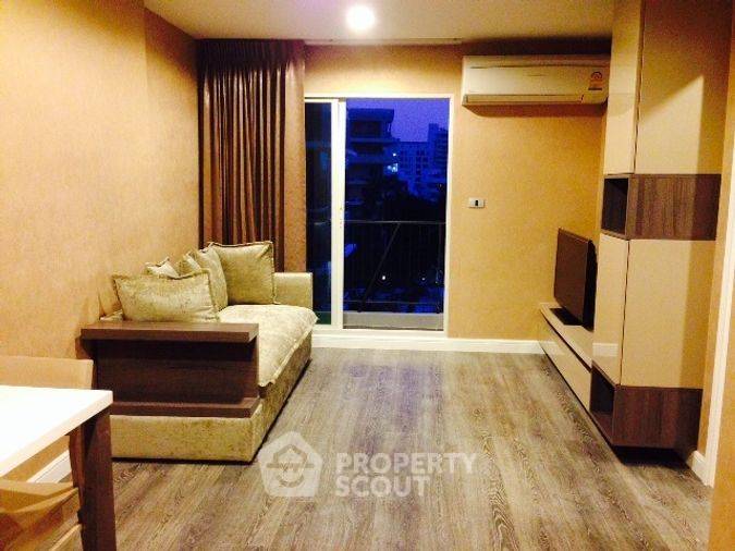 รูป คอนโด 1 ห้องนอน The Crest Sukhumvit 49 ใกล้ BTS ทองหล่อ (ID 564514) - รูปที่ 1/5