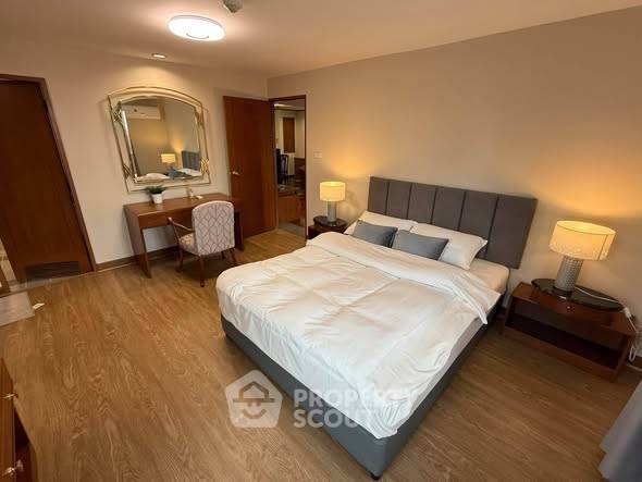 picture Spacious 2-BR 114 Sqm At United Tower Thong Lor Near BTS Thong Lor (ID 3344795) - 1/12