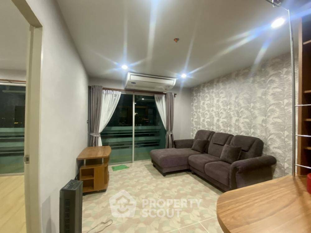 picture 3-BR Condo at Modern Home Tower Condominium near MRT Wat Mangkon (ID 3260383) - 1/19