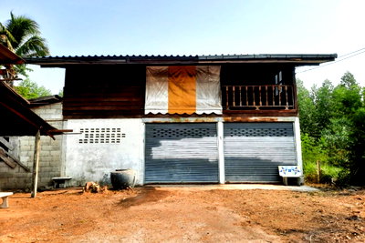 บ้านเดี่ยว กาฬสินธุ์ : AL-5-0113|บ้านพักอาศัยครึ่งตึกครึ่งไม้ 2 ชั้น เนื้อที่ 1 งาน 13 ตร.วา อ.ยางตลาด จ.กาฬสินธุ์ (ราคา 500,000 บาท)  