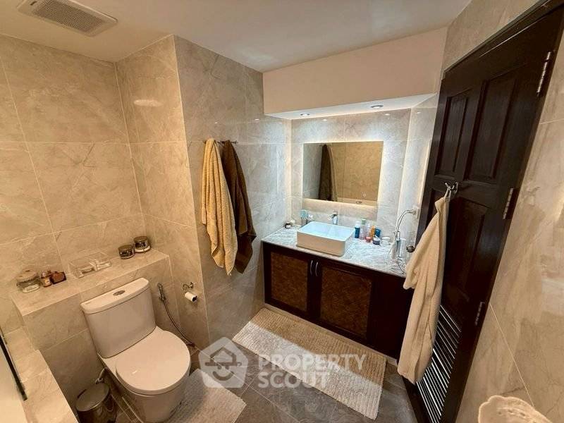 รูป คอนโด 1 ห้องนอน ชั้น 25 ขนาด 110 ตร.ม. ขายที่ Metro Jomtien Condotel (ID 2167126) - รูปที่ 13/17