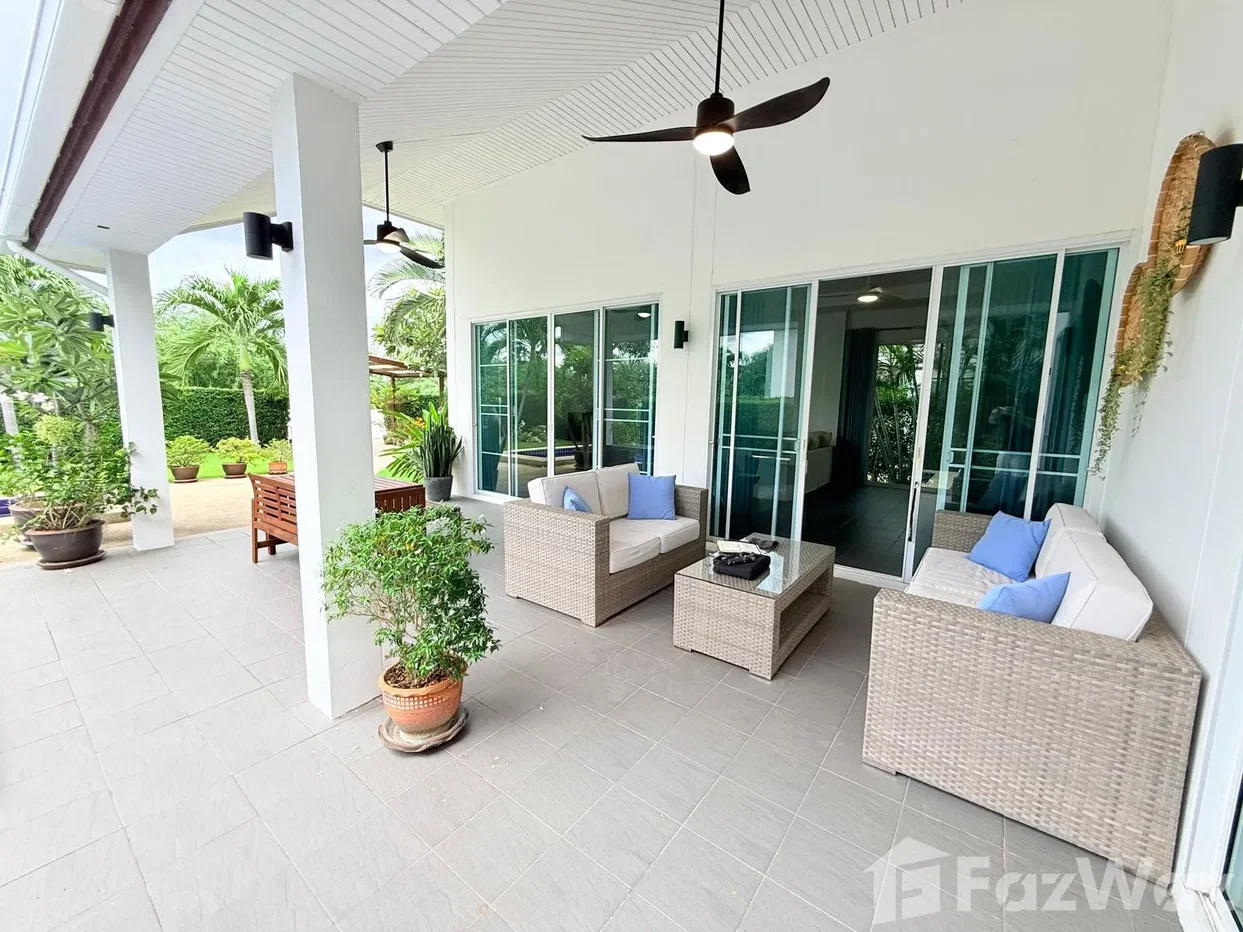 picture Charming 3-Bedroom Villa with Open Views 5620811 - 29/35