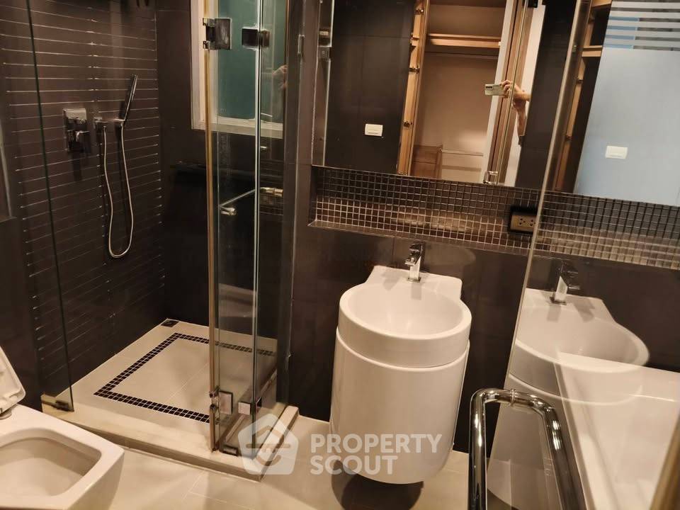 picture 2-BR Condo at RHYTHM Phahon-Ari near BTS Saphan Khwai (ID 2987933) - 3/3