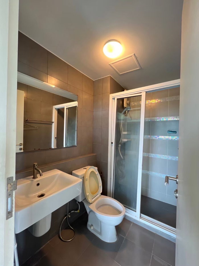 picture 📌𝐔𝐏𝐃𝐀𝐓𝐄 𝐑𝐎𝐎𝐌 𝟐𝟎𝟐𝟔📌 Condo for rent, Campus Resort Bangna [Beautiful room, good price + washing machine] LINE ID: atccity 💻 - 9/10