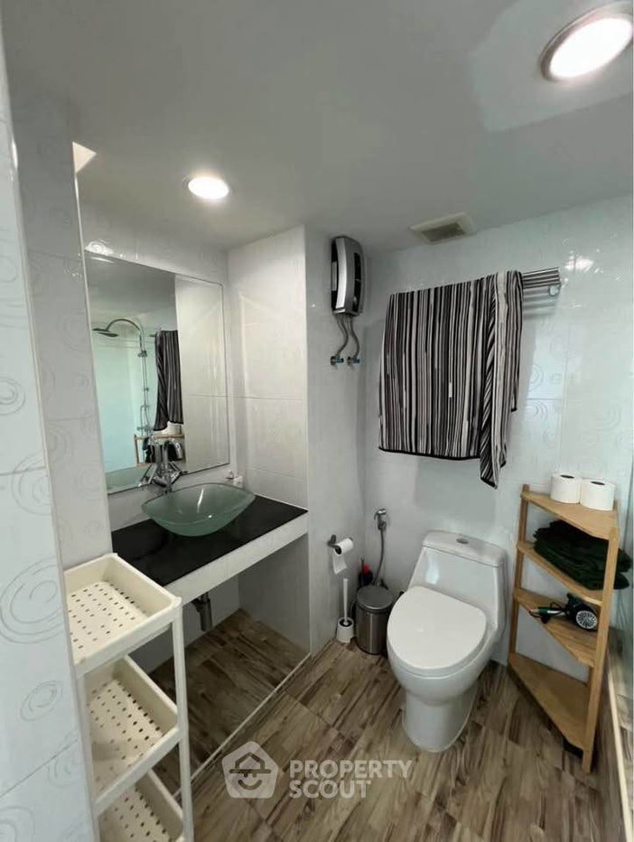 รูป ขายคอนโด 3 ห้องนอน Sribumpen Condo Home ใกล้ MRT คลองเตย (ID 3347727) - รูปที่ 9/17