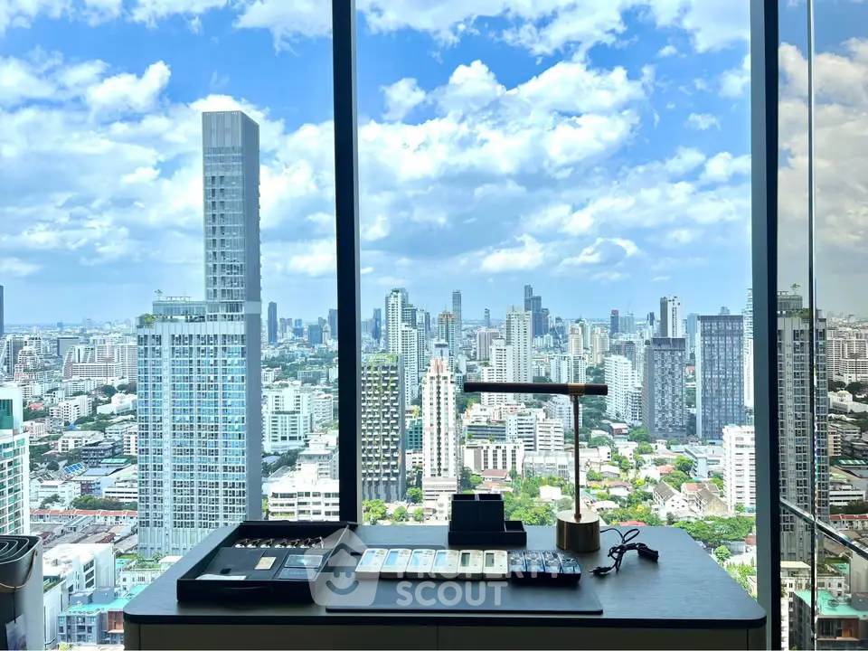 picture 3-BR Condo at Celes Asoke near MRT Sukhumvit (ID 3088592) - 3/13