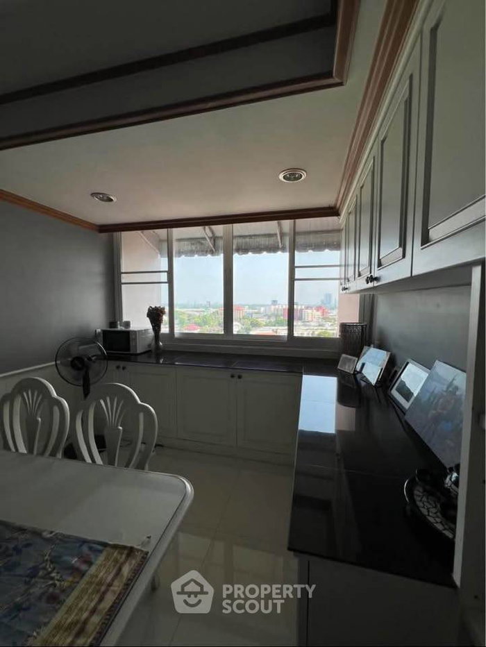 รูป ขายคอนโด 3 ห้องนอน Sribumpen Condo Home ใกล้ MRT คลองเตย (ID 3347727) - รูปที่ 11/17