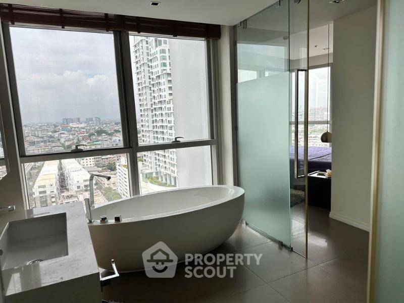 picture 3-BR Condo at The River Condominium near BTS Saphan Taksin (ID 2918183) - 6/8