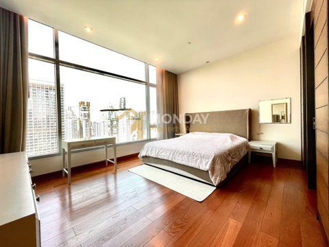 🔥 MD-26065483 Rare Find: Beautiful unit at a below-market price at Oriental Residence—book now before it's gone! 🔥
