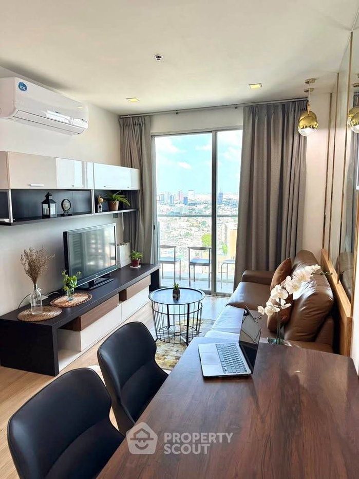 picture 37th-Floor 1-BR Sky Walk Residences, 200m To BTS Phra Khanong (ID 3347500) - 2/5