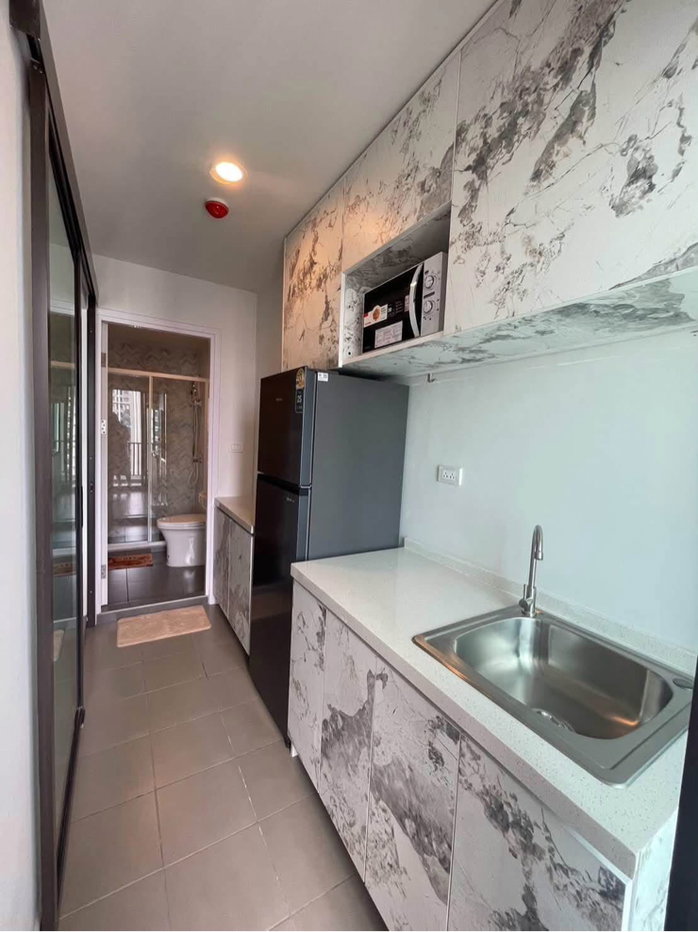 picture For Rent: Regent Home Wutthakat Just a 180-meter walk to BTS Wutthakat ð - 8/9