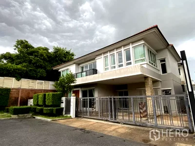 Houses for rent หลักสี่พลาซ่า : For Rent or Sale 4 Bedroom Detached House in Grand Bangkok Boulevard Viphavadi Bangkok BTS Phahon Yothin 59