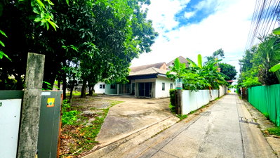 บ้านเดี่ยว การไฟฟ้าส่วนภูมิภาค (กฟภ.) : 92920 - ขายที่ดินพร้อมบ้านเดี่ยวชั้นเดียว ซอยงามวงศ์วาน 18 แยก 10 (จุฬาเกษม 16/4) ขนาด 260.8 ตร.ว. พื้นที่ใช้สอย 220 ตร.ม. พื้นที่กว้างขวาง
