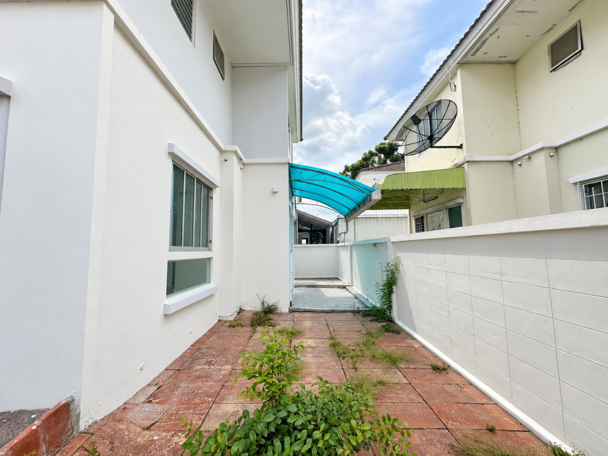 รูป 🔥 บ้านเดี่ยว 2 ชั้น บนที่ดิน 51 ตร.ว. ราคา 3 ล้าน! 🏡 พฤกษ์ลดา รังสิต คลอง 4 - รูปที่ 28/33