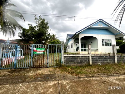 Houses for sale Buri Ram : HOME 125 Sq.w. Chalermphrakiet Buri Ram for 1.8M