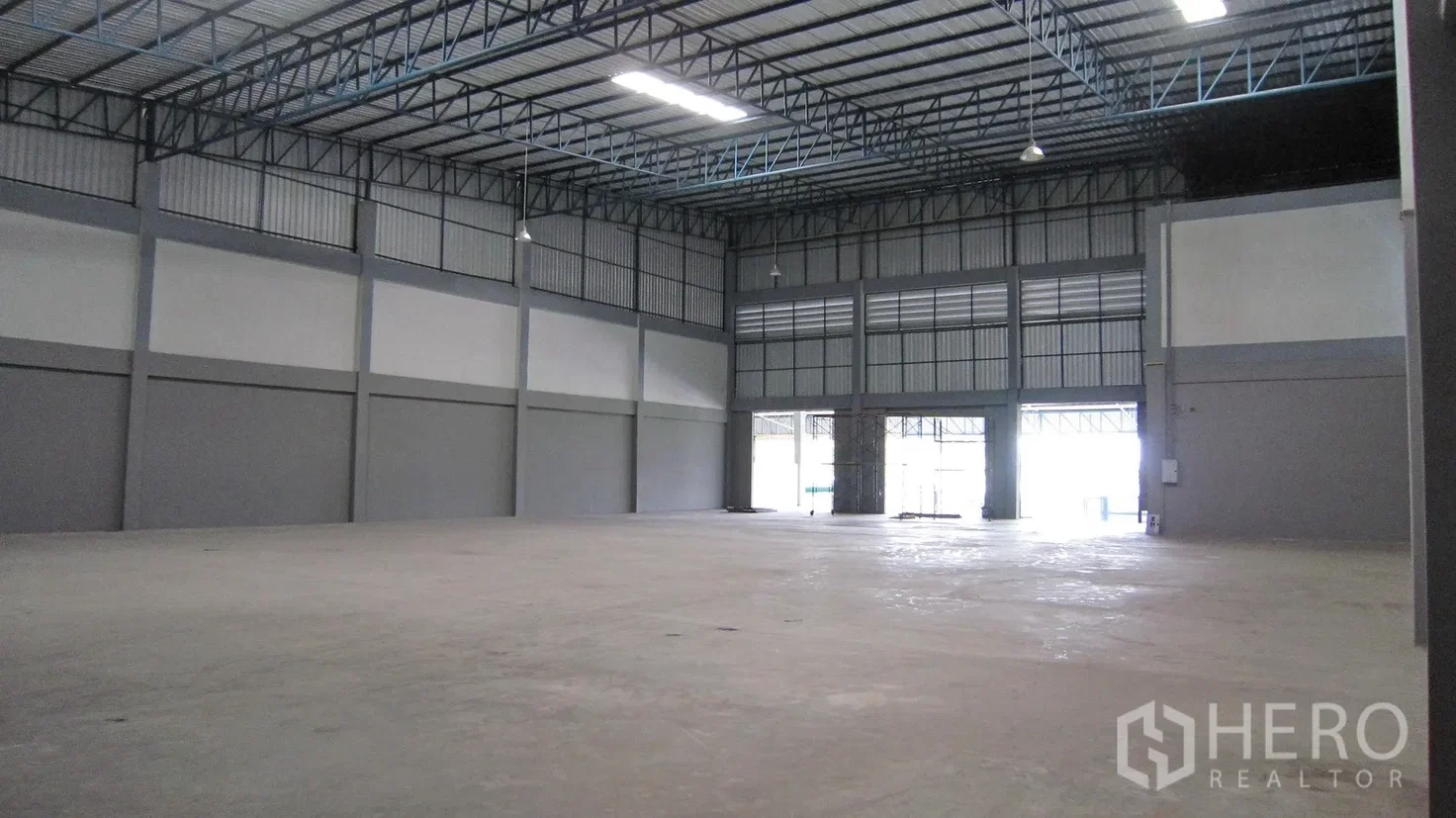 รูป ให้เช่า โกดัง 1100 ตรม บางเสาธง สมุทรปราการ - รูปที่ 3/10
