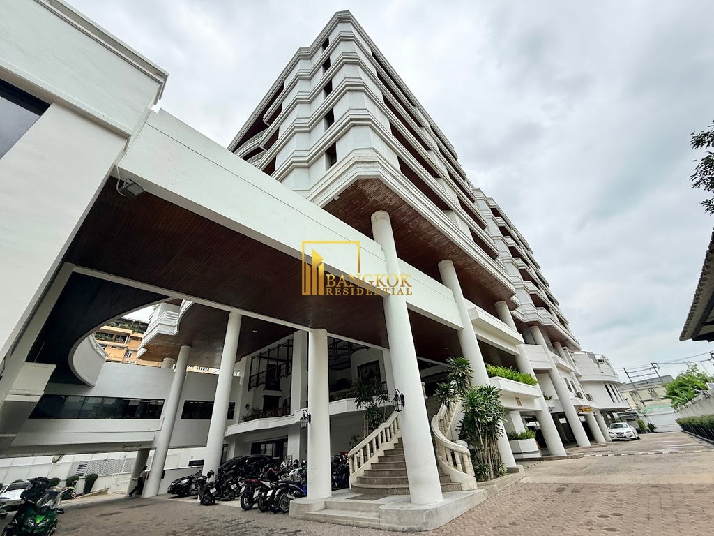 รูป Expansive 2 Bedroom Apartment For Rent in Chit Lom For Rent - BR20633AP - รูปที่ 39/39