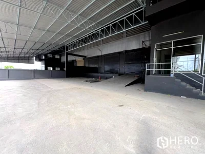 เช่าโรงงาน บ.อินเตอร์เนชั่นแนล แลบบอราทอรีส์ : ให้เช่า โกดัง 1100 ตรม บางเสาธง สมุทรปราการ