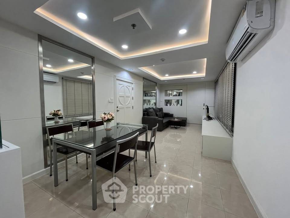 รูป คอนโด 2-ห้องนอน ที่ ริเวอร์ เฮเว่น เจริญกรุง คอนโดมิเนียม ใน บางคอแหลม (ID 3071461) - รูปที่ 9/10