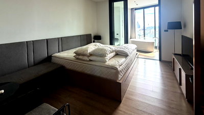 Condos for sale : 🛏️ 1 Bed - 🛁 1 Bath - 🏙️ Sea View - 🌏 FOREIGN name - 🏢 Edge Central Pattaya - Ref: EDGE17