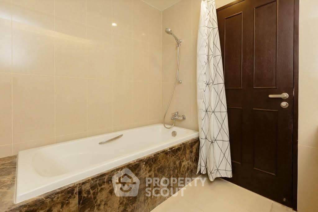 รูป คอนโด 1 ห้องนอน The Prime11 Sukhumvit Condominium ใกล้ BTS นานา 300 เมตร (ID 3347832) - รูปที่ 5/15