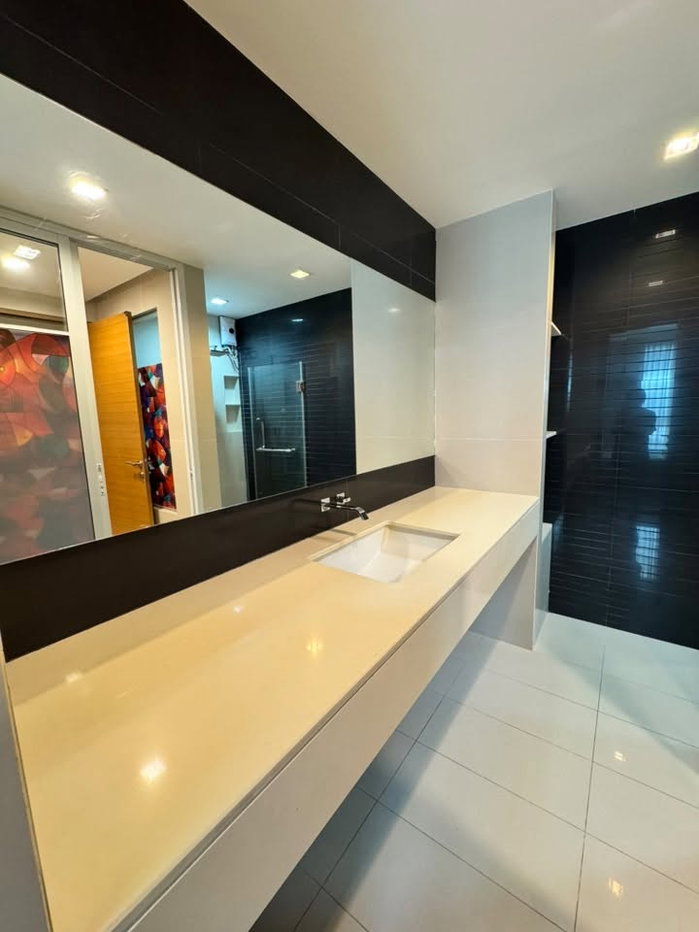 picture Condo for Rent at Rhythm Ratchada - Huai Khwang (B6909097) ID Line : @condo88 - 5/7