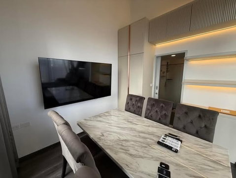 AA414847 | 1 ห้องนอน | 1 ห้องน้ำ | BTS Ratchayothin | 46 ตร.ม. | 35,000 บาท/เดือน | ชั้น 29 — Knightsbridge Space กรุงเทพฯ