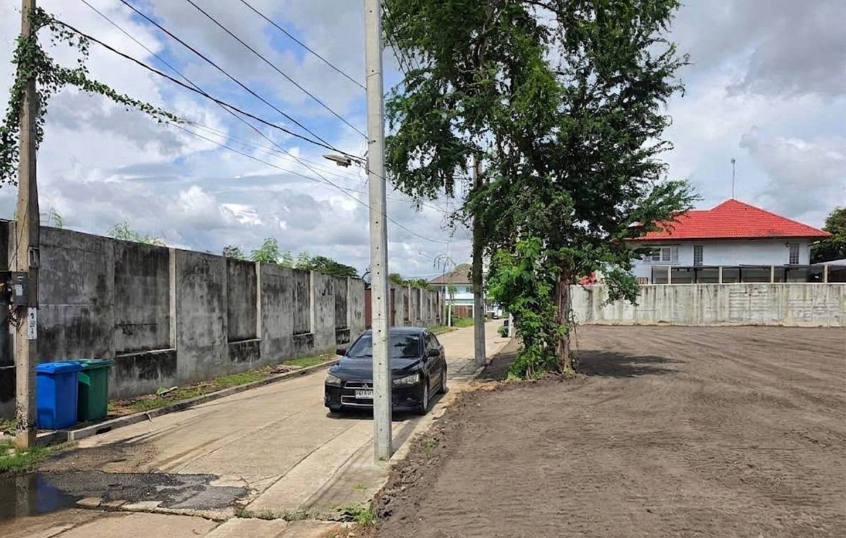 รูป 98431 - ที่ดินสวยถมแล้ว ตรงข้ามเซ็นทรัล พระราม 2 ขายด่วน ต่ำกว่าราคาตลาด ! - รูปที่ 5/6