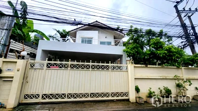 เช่าบ้านเดี่ยว โรงเรียนเซนต์แอนดรูส์อินเตอร์เนชันแนล กรุงเทพ : ให้เช่า บ้านเดี่ยว 2 ห้องนอน วัฒนา กรุงเทพมหานคร