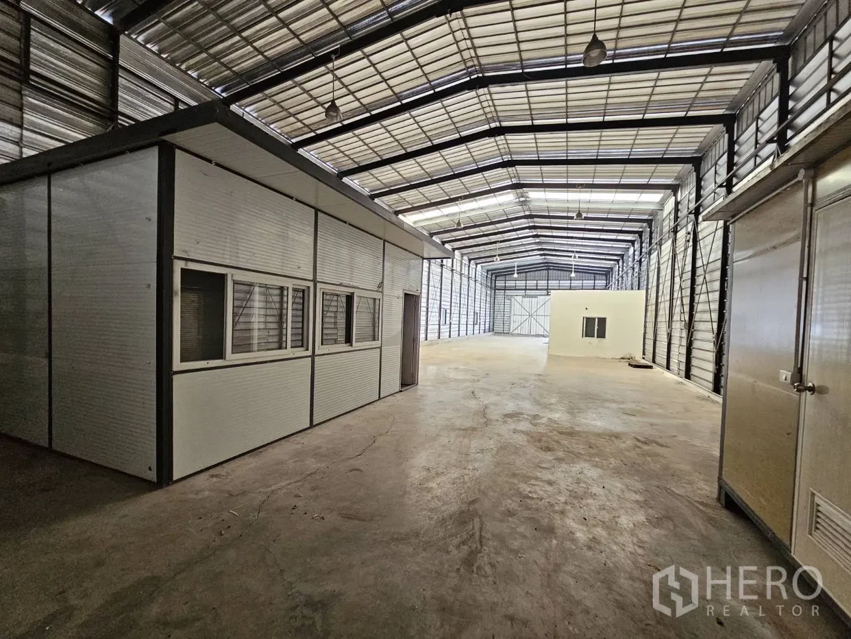 รูป ให้เช่า โกดัง 360 ตรม บางพลี สมุทรปราการ - รูปที่ 3/7