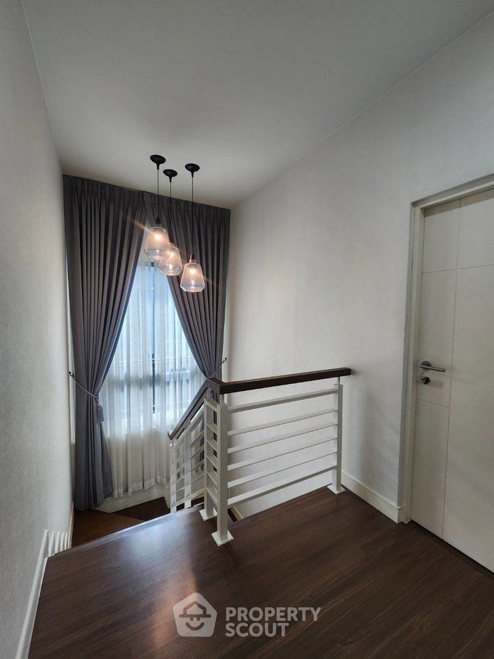 picture 3-BR 193 Sqm House At Setthasiri Krungthep Kreetha (ID 3334880) - 11/19