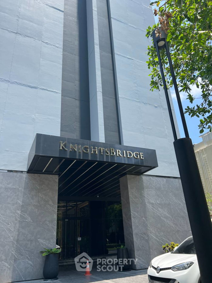 picture Great Value 1-BR Knightsbridge Prime Onnut, 32nd Floor BTS On Nut (ID 2832925) - 46/47