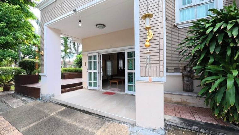 ขายบ้านเดี่ยว 4 ห้องนอน 324 ตร.ม. 112.8 ตร.ว. เขตบางแค