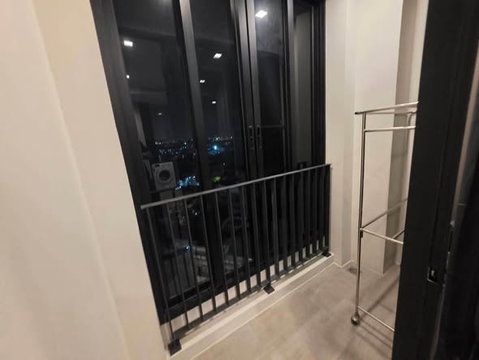 AA723464 | 1 Bed | 1 Bath | Victory Monument BTS | 38sqm | THB 24,000/mo | Fl.15 — Ideo Q Victory Bangkok