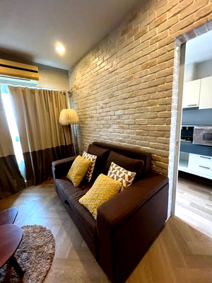 Condos for rent : AA595792 | 1Bed | 1Bath | BTS Krung Thon Buri | 38sqm | THB 22,000/mo | Fl.21 — Q House Bangkok