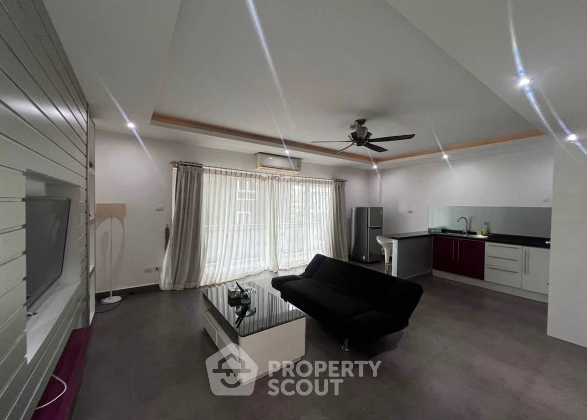 รูป คอนโด 1 ห้องนอน ขนาด 65 ตร.ม. Tudor Court พระตำหนัก ขาย (ID 3347831) - รูปที่ 10/19