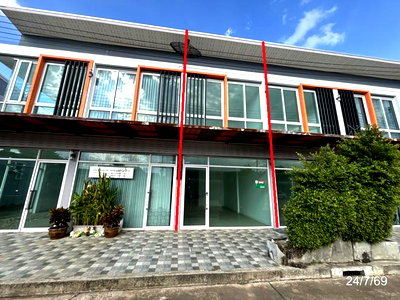 SHOP HOUSE 16 Sq.w. Chok Chai Nakhon Ratchasima for 3.1M