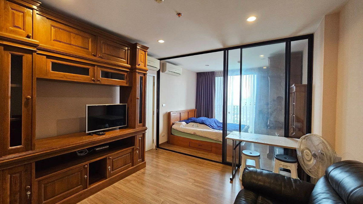 picture 🍀 For Rent The Tree Interchange 🍀 Add Line ID: @zcondo (with@) 🔥 C6342 - 1/9