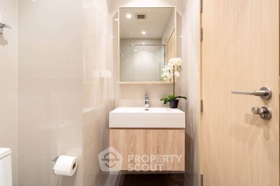 picture 2-BR Condo at Maru Ekkamai 2 near BTS Ekkamai (ID 3347576) - 5/8