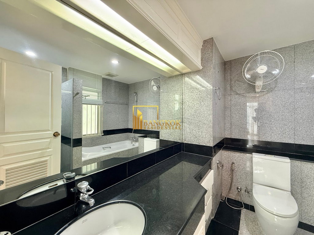 picture Grand Langsuan | Gorgeous 3 Bedroom Property in Chidlom - BR62125CD - 14/39