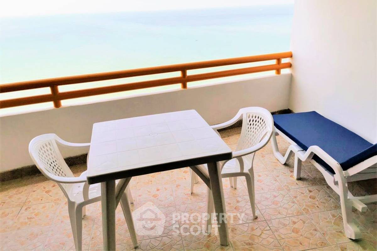 picture Studio Condo at Sunshine Beach Condotel close to Pattaya (ID 1824268) - 5/45