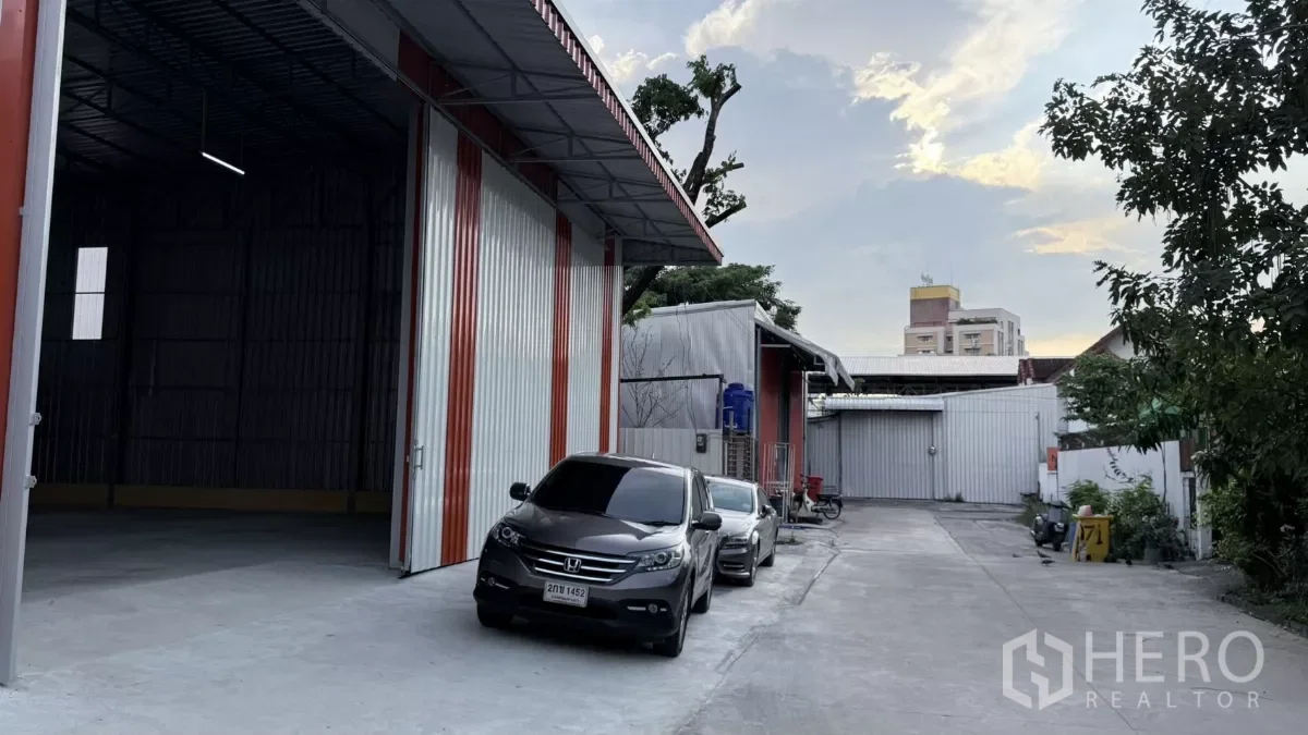 รูป ให้เช่า โกดัง 240 ตรม วังทองหลาง กรุงเทพมหานคร - รูปที่ 2/10
