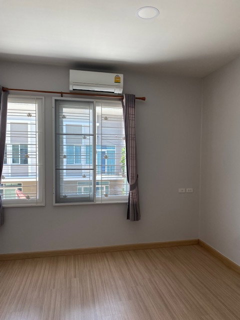 รูป ให้เช่า Townhome โครงการ คาซ่า ซิตี้ บางนา กม.   ติด Mega bangna ค่าเช่า 20,000 บาท/ เดือน   - รูปที่ 5/14