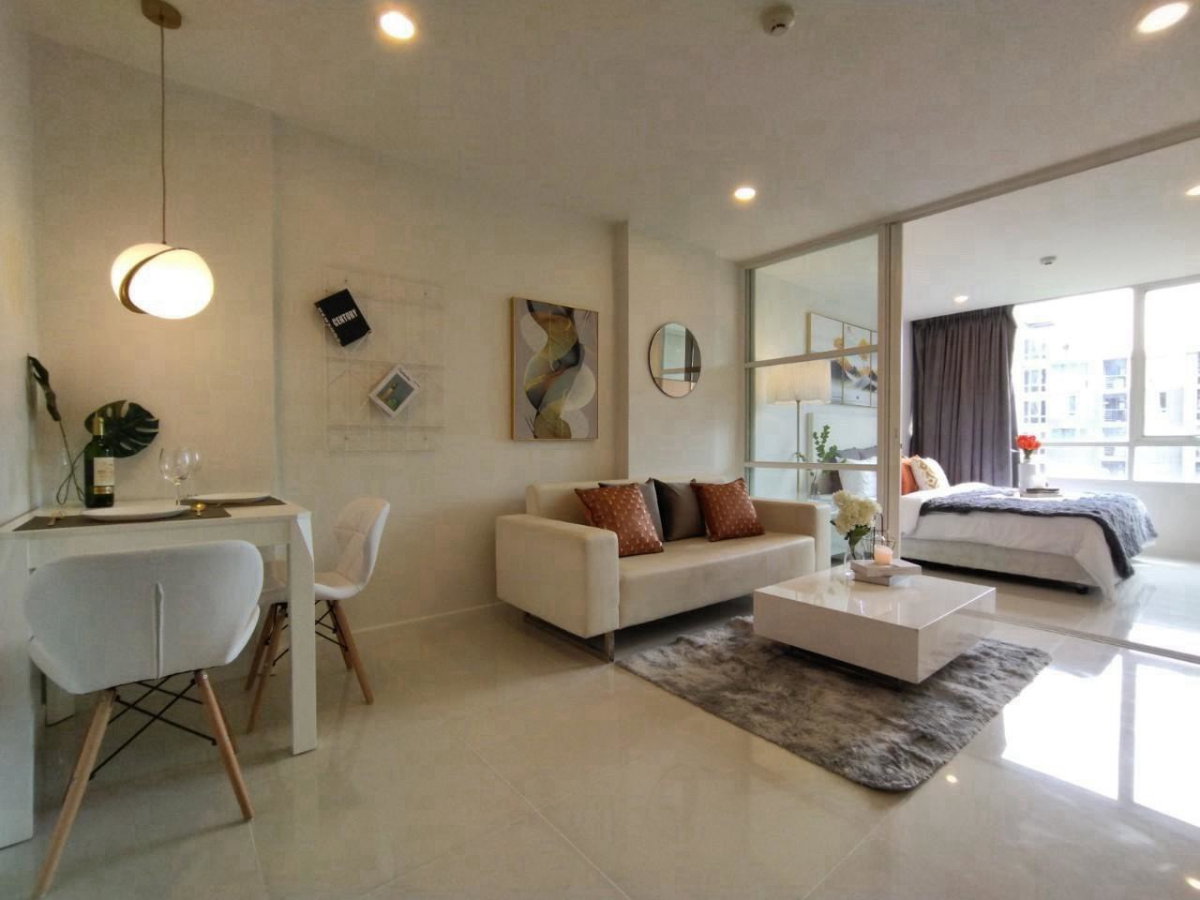 picture Condo for Sale – Element Srinakarin | Opposite Seacon Square | Pool View | Potential for Higher Loan Amount - 1/8