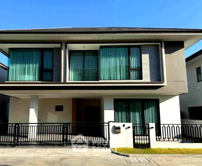 เช่าบ้านเดี่ยว วิทยาลัยพณิชยการบางนา : บ้าน 4 ห้องนอน ขนาด 262 ตร.ม. ให้เช่าใน AVIAN Bangna Km.5 (ID 3338029)