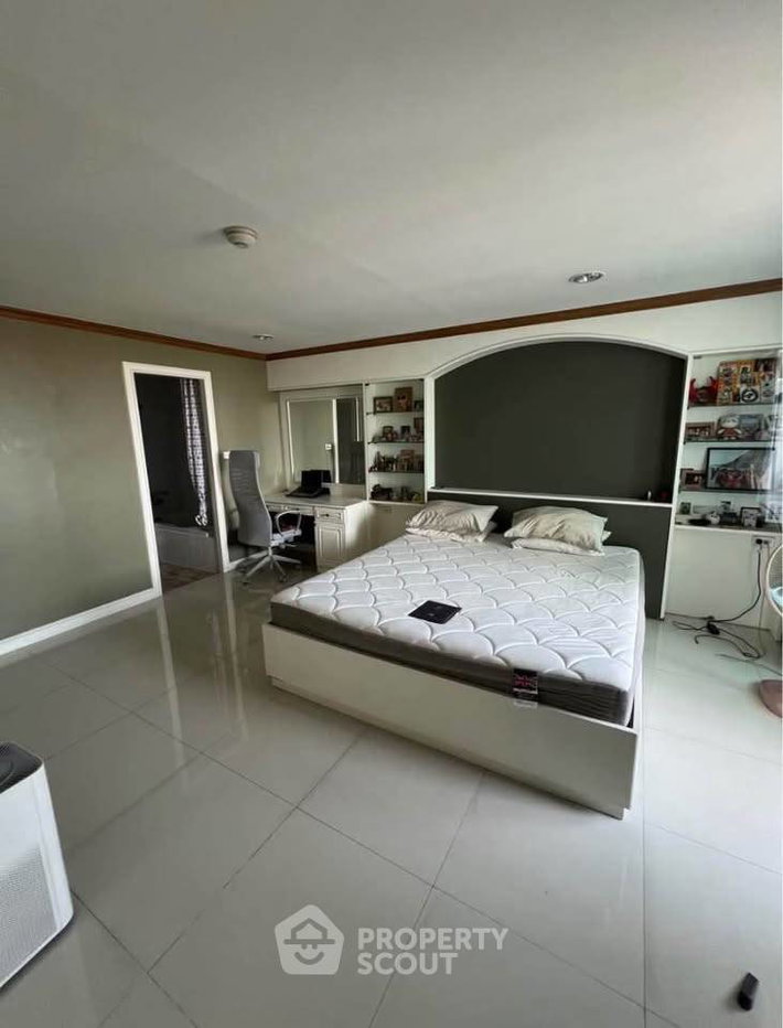รูป ขายคอนโด 3 ห้องนอน Sribumpen Condo Home ใกล้ MRT คลองเตย (ID 3347727) - รูปที่ 14/17