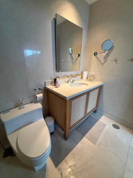 MN006344 | 1 ห้องนอน | 1 ห้องน้ำ | BTS Phrom Phong | 48 ตร.ม. | 27,000 บาท/เดือน | ชั้น 31 — The Emporio Place กรุงเทพฯ