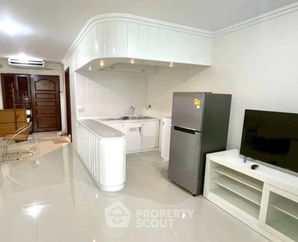 picture 25th-Floor 1-BR, Supalai Place Sukhumvit 39, BTS Phrom Phong (ID 3347368) - 3/3