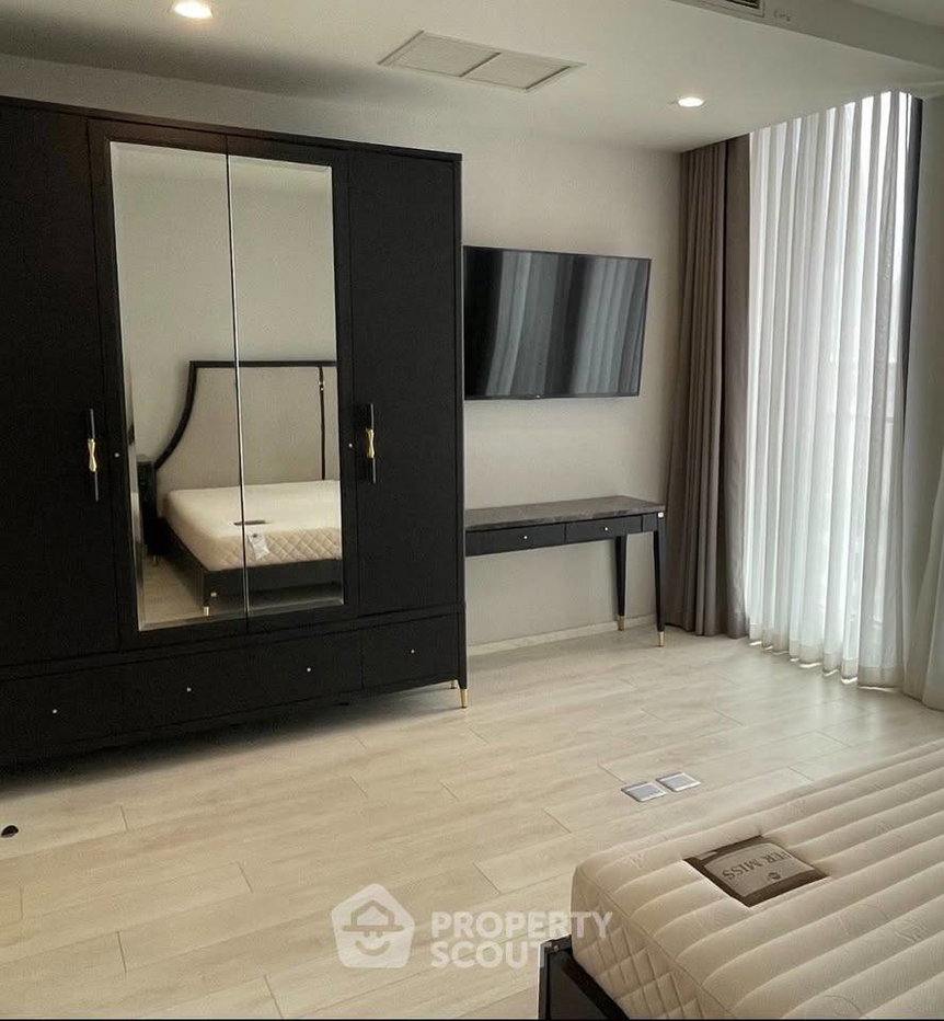 รูป คอนโด 1 ห้องนอน ชั้น 24 Noble Ploenchit ใกล้ BTS เพลินจิต 100 เมตร (ID 3346842) - รูปที่ 8/17